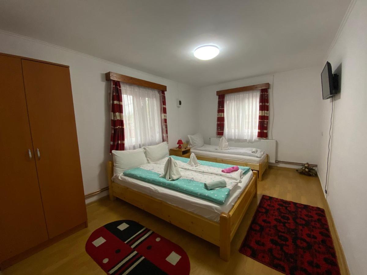 Dobra Haz Hotel Covasna Bagian luar foto
