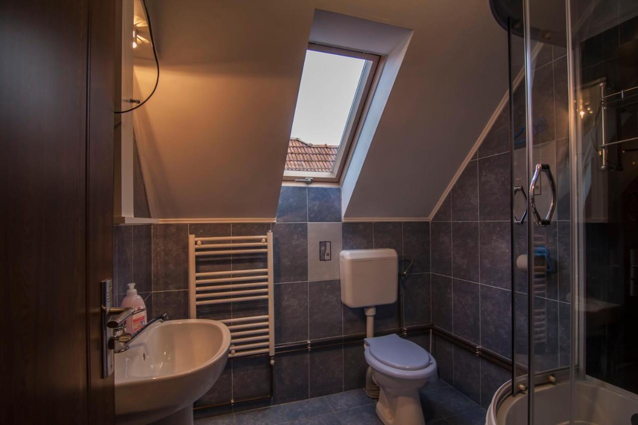Dobra Haz Hotel Covasna Bagian luar foto