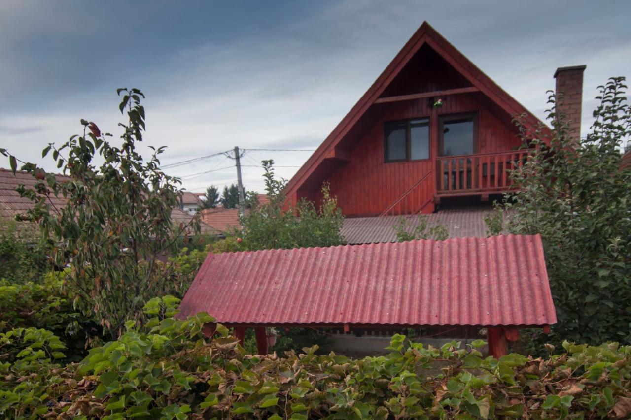 Dobra Haz Hotel Covasna Bagian luar foto