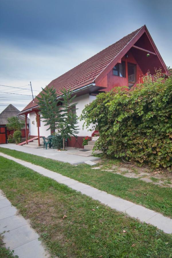 Dobra Haz Hotel Covasna Bagian luar foto