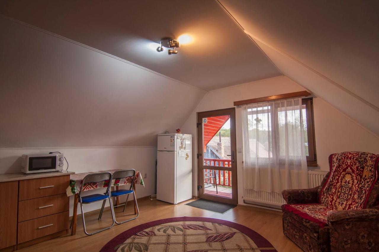 Dobra Haz Hotel Covasna Bagian luar foto